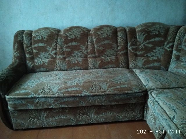 Продам диван угловой мягкий