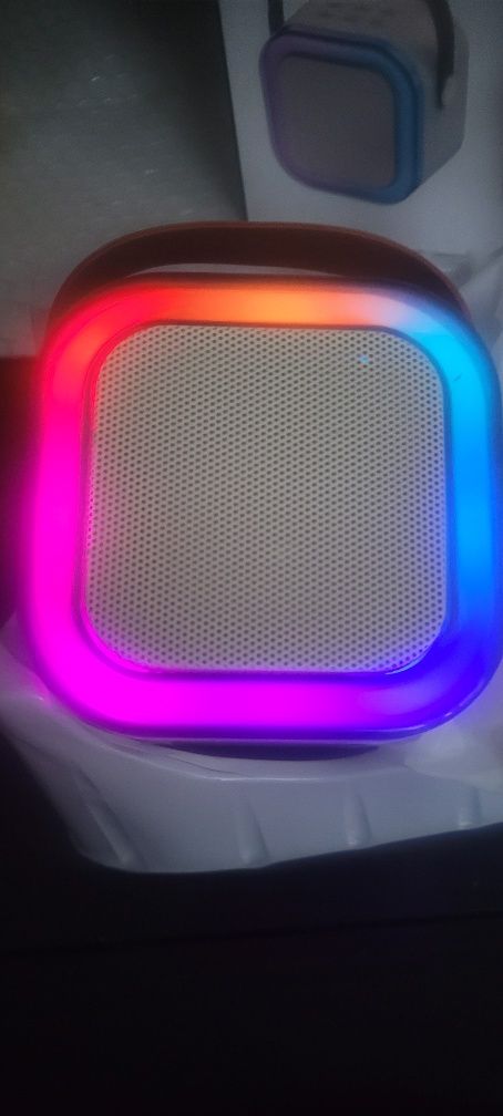 Mikrofon i głośnik bluetooth. Nowe. Polecam.