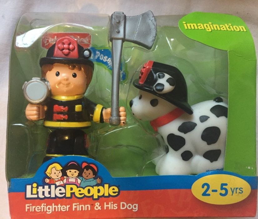 Набор little people пожарный и собака