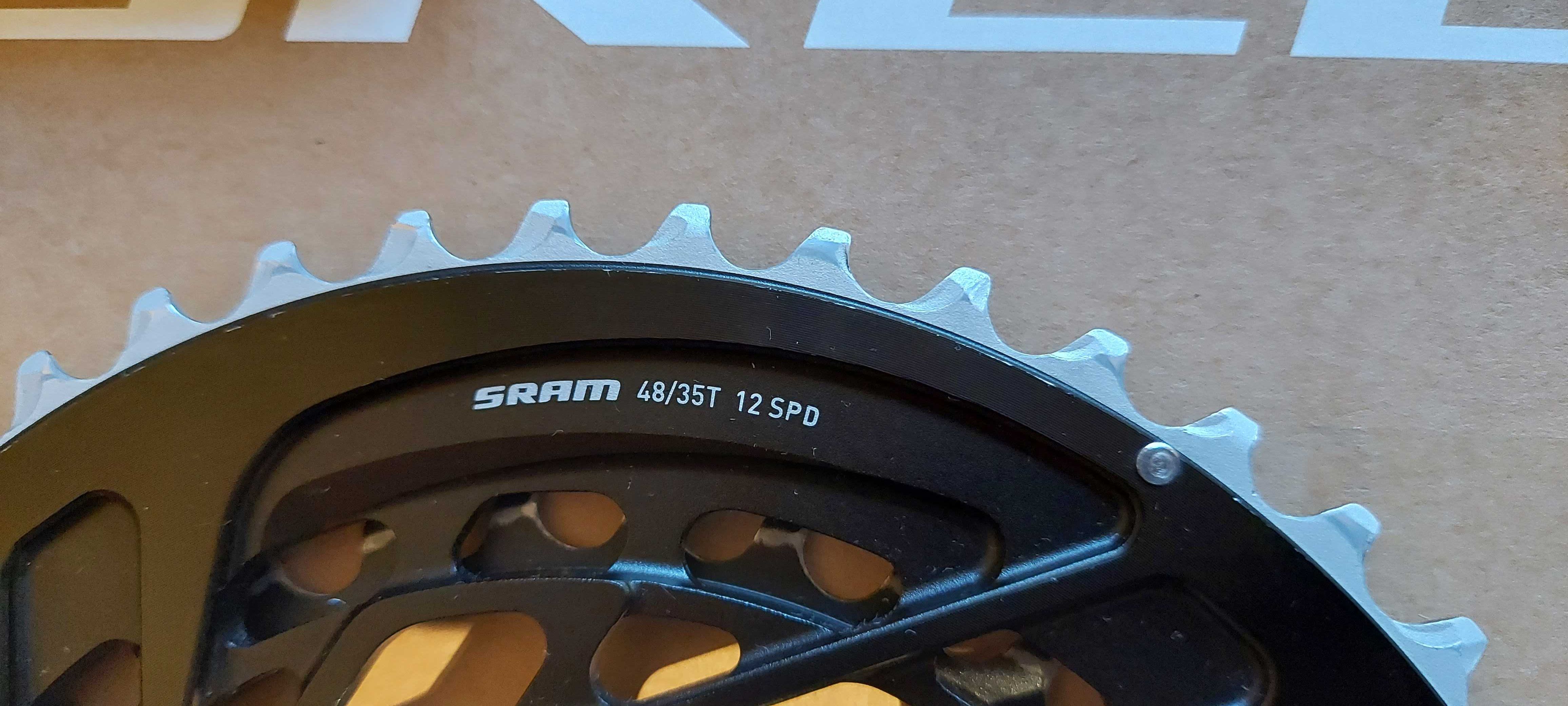 Sram AXS Force D2 korba 167,5, pomiar mocy 48/35