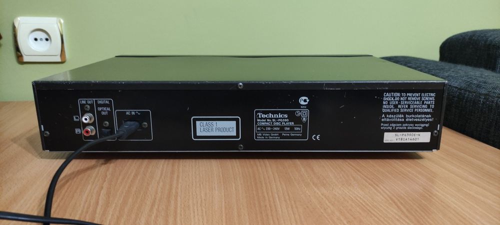 Програвач CD дисків Technics SL-PG390

COMPACT DISC