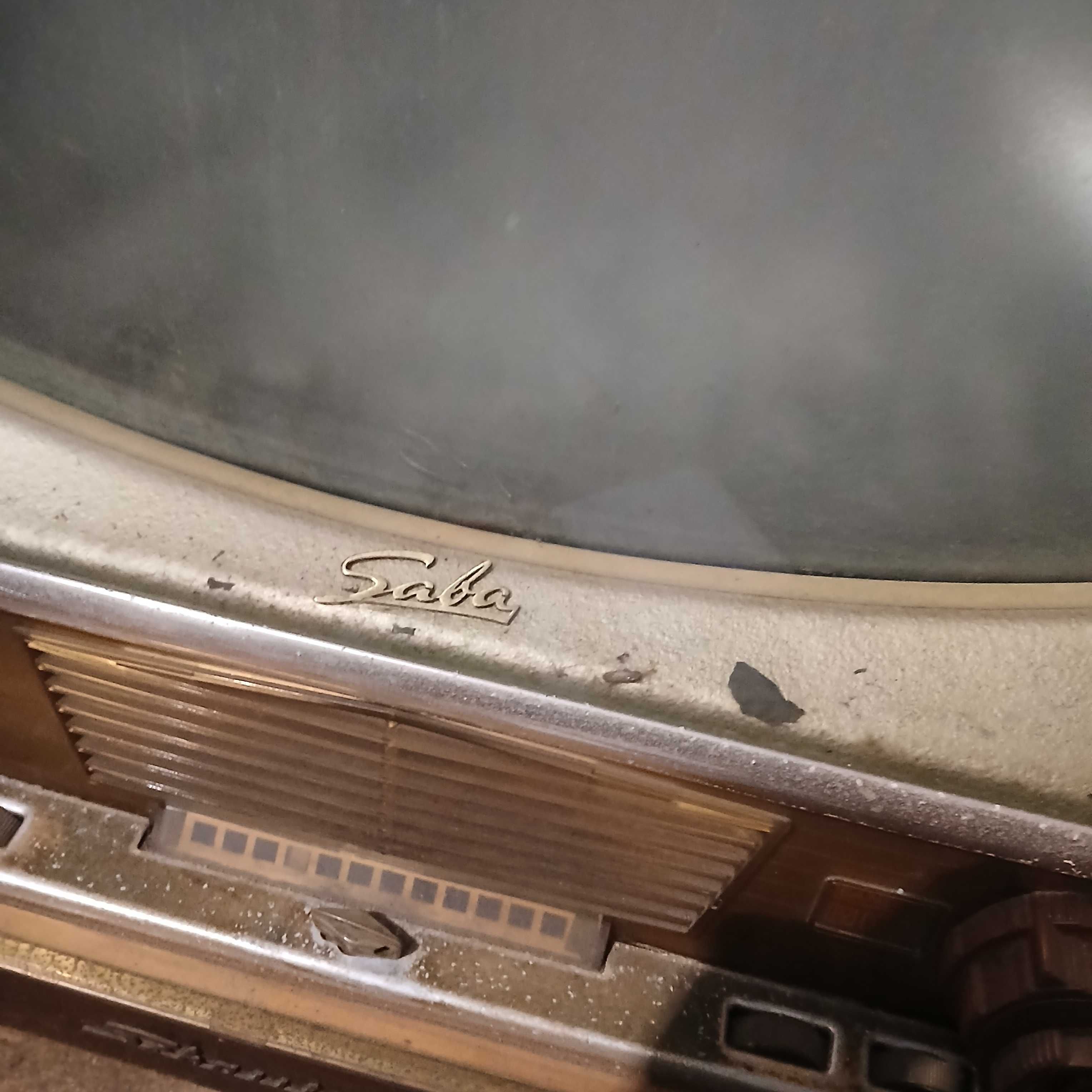 Televisão antiga