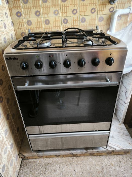 Vendo Máquina e Fogão