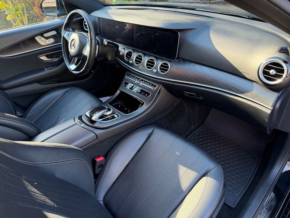 Mercedes e300 4 Matic