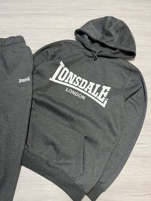 Чоловічий спортивний костюм Lonsdale
