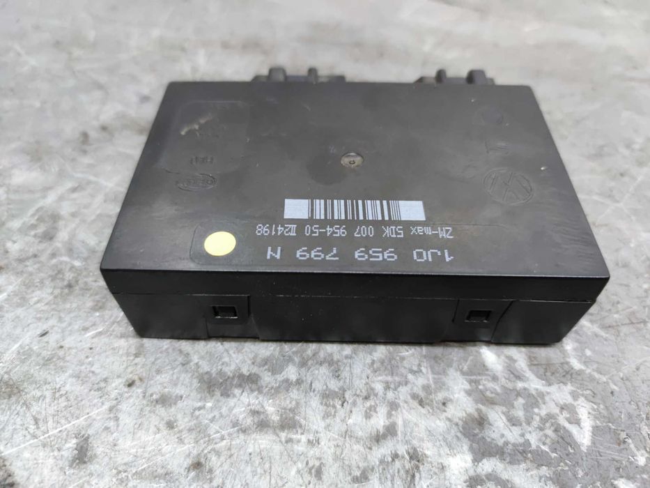 Vw Passat B5 Bora Golf IV Seat Ibiza III Sterownik Moduł Komfortu