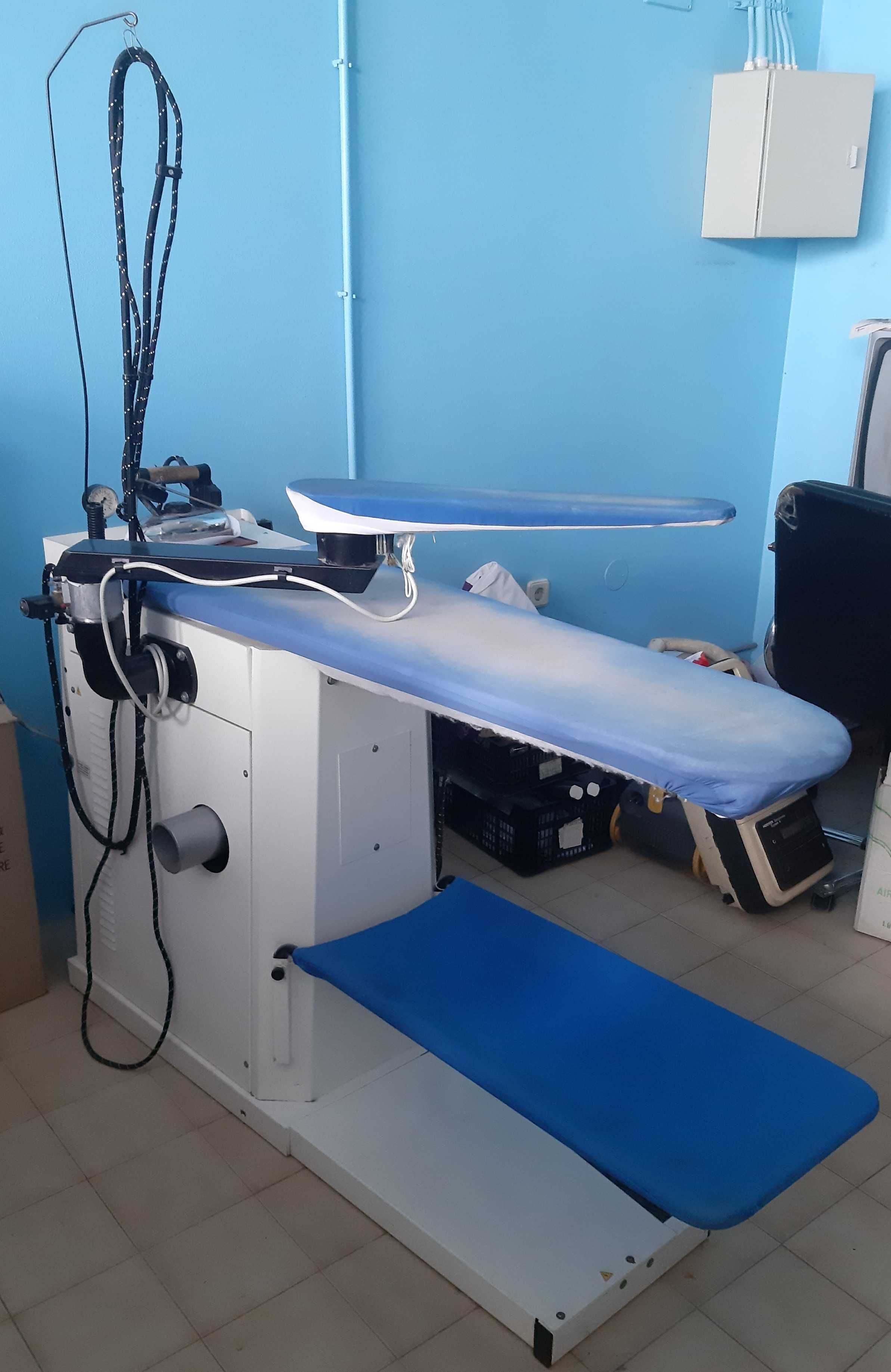 Máquina passar a vapor Ghidini