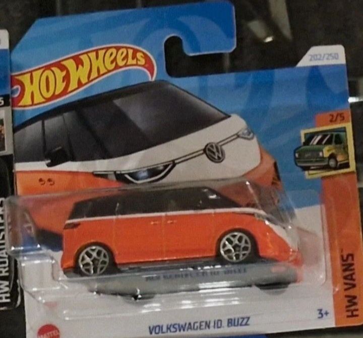 Volkswagen iD buzz hot wheels