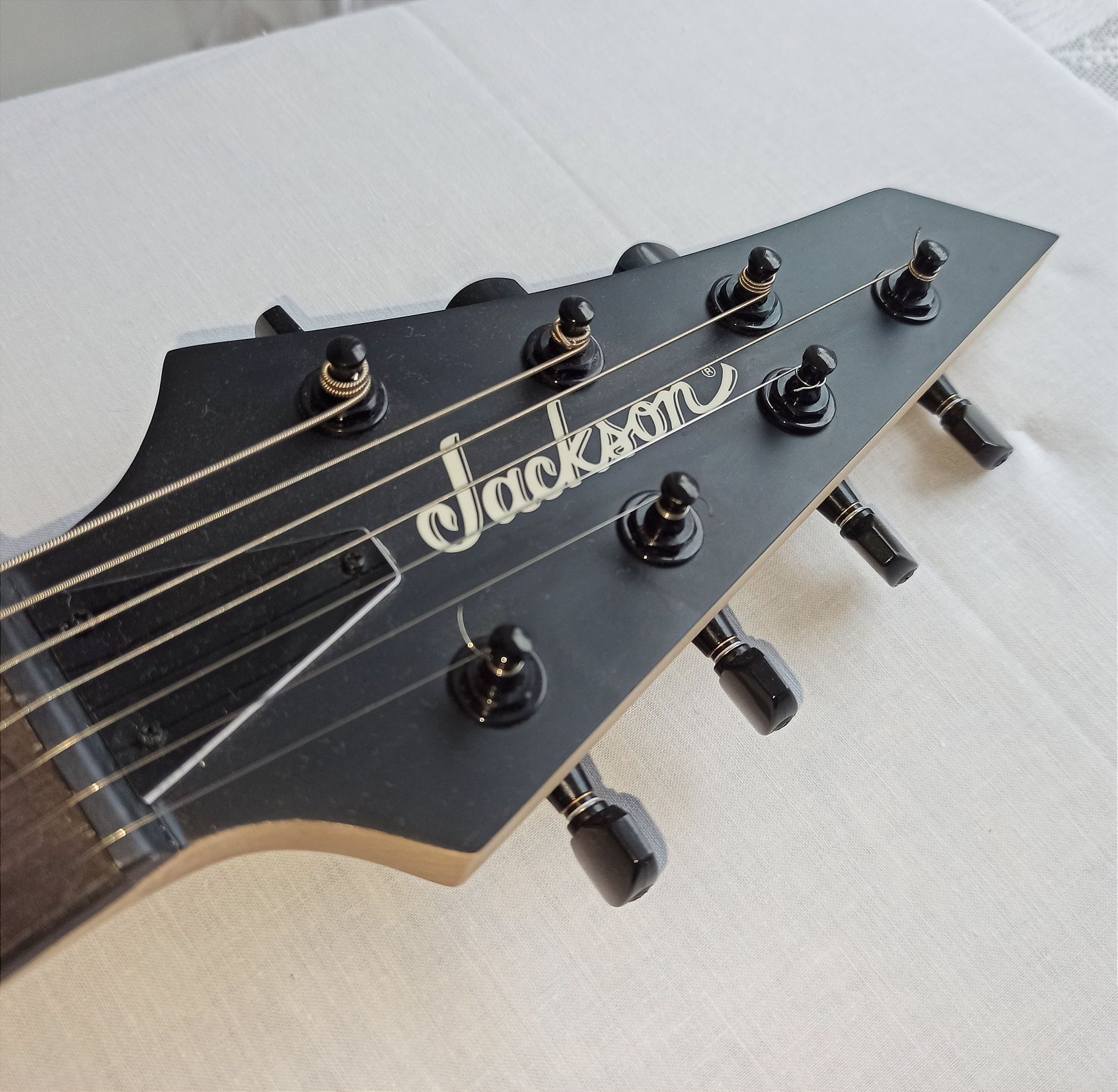 Електрогітара Jackson JS22-7 + апгрейд Dimarzio D'Activator 7,Gotoh