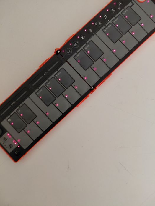 Teclado Midi Korg Nano Key Fold