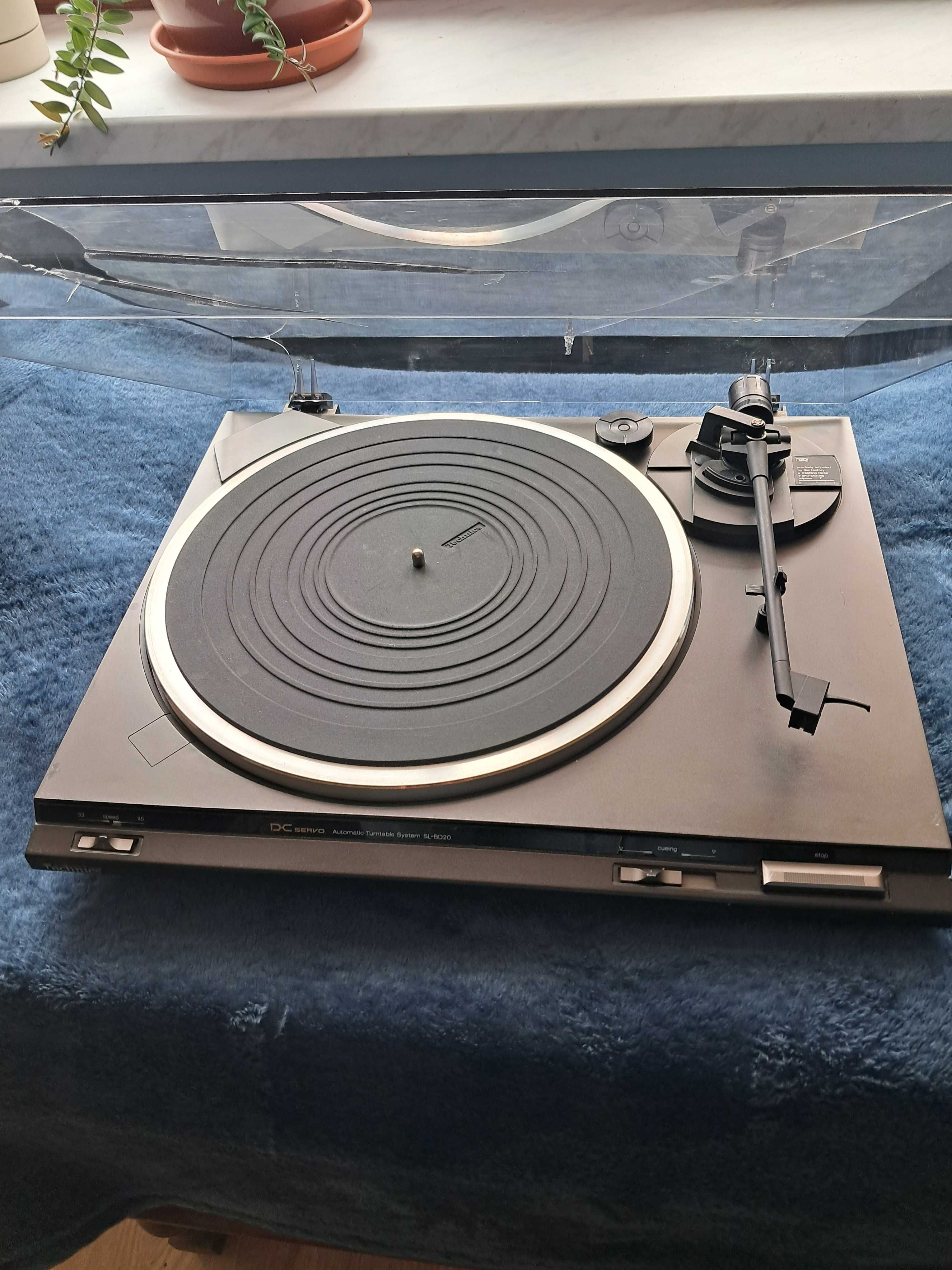 Gramofon technics sl-bd20