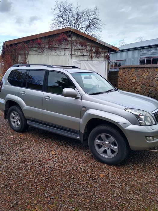 Toyota Land crouser 120