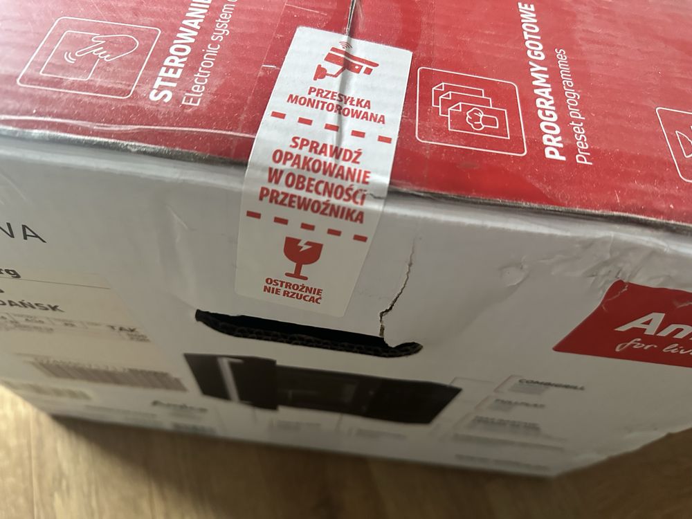 Kuchenka mikrofalowa AMICA AMGF23E1GFB 900W
