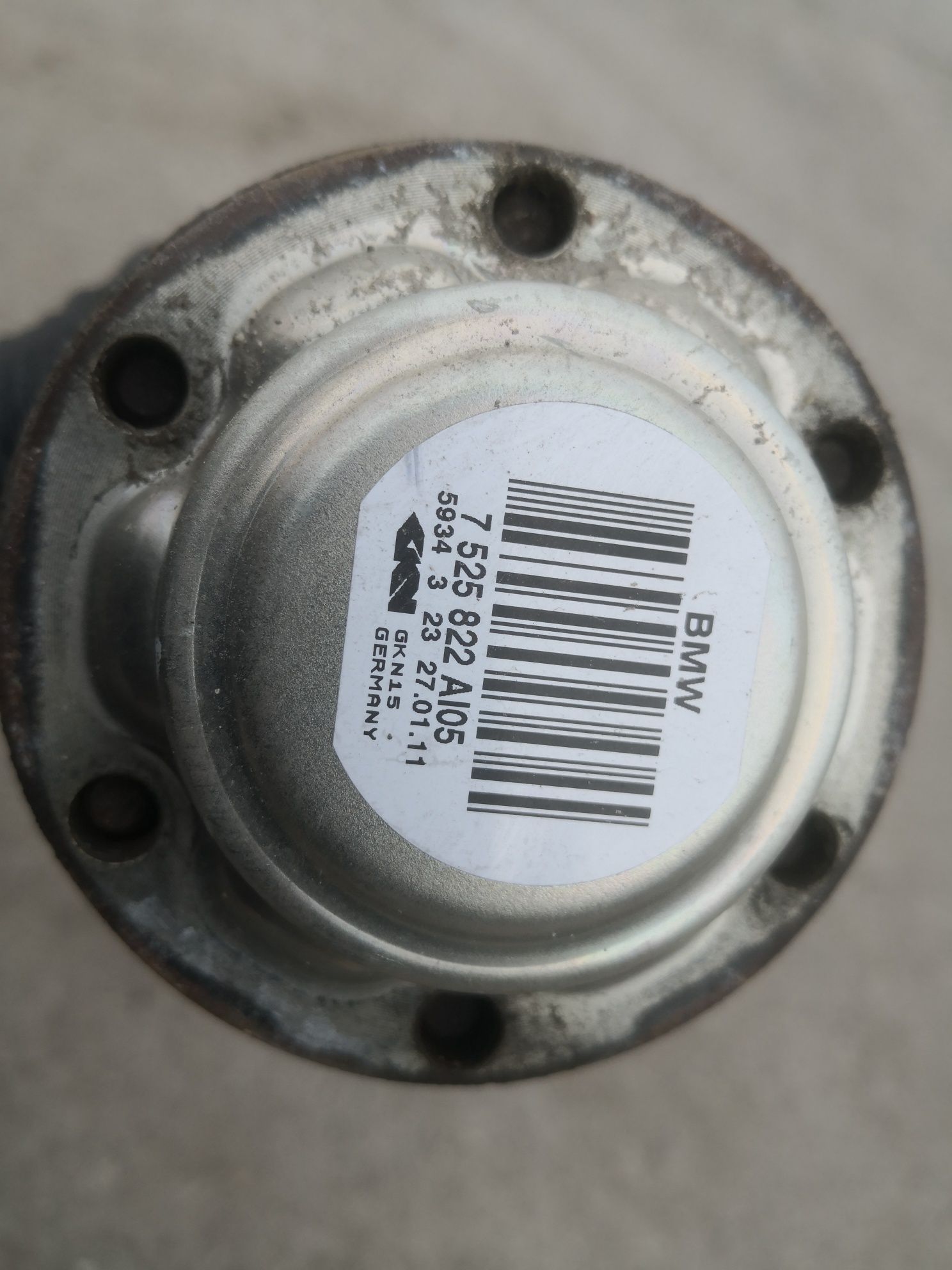 Półoś prawa tylna BMW e90 e91 e92 e87 e81 e82 n43 n46 n45 320i 116i