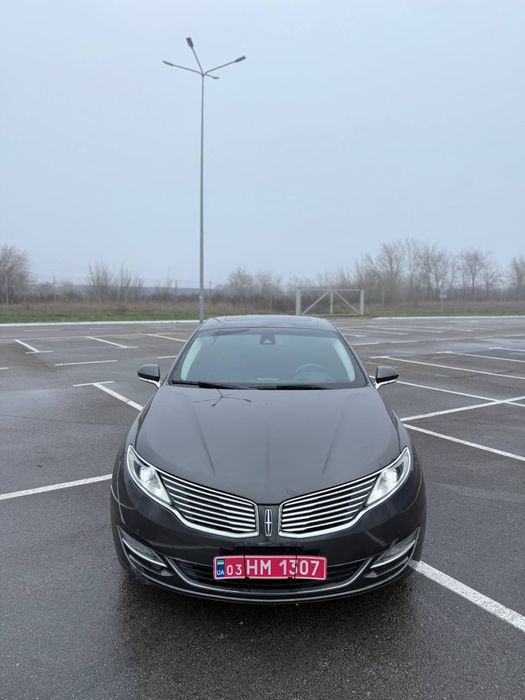 Lincoln MKZ в максимальной комплектации