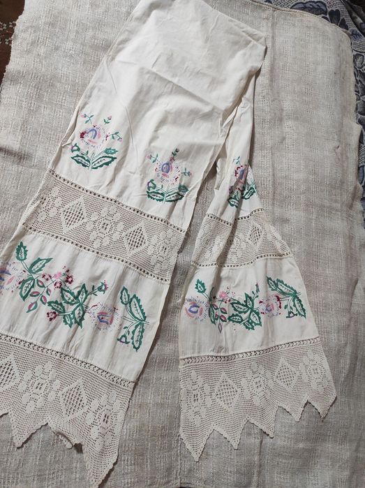 Продам вышитые рушники