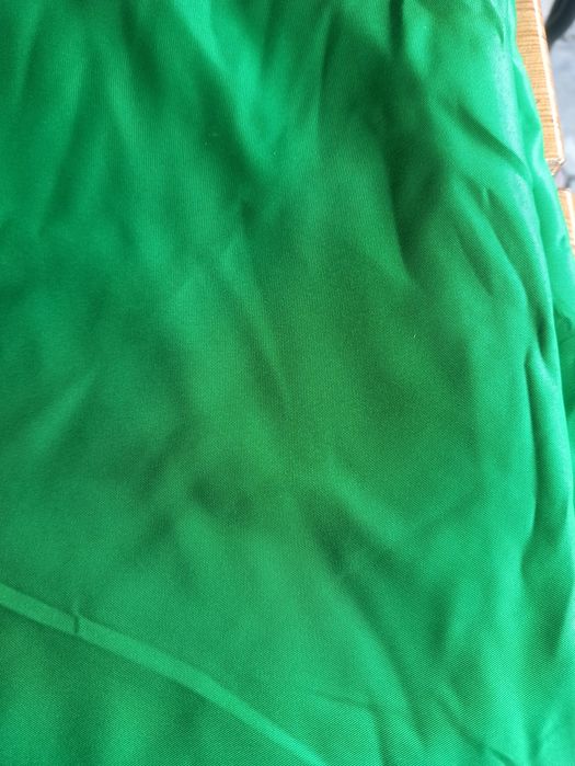 Экран для проектора. Тканевый фон.