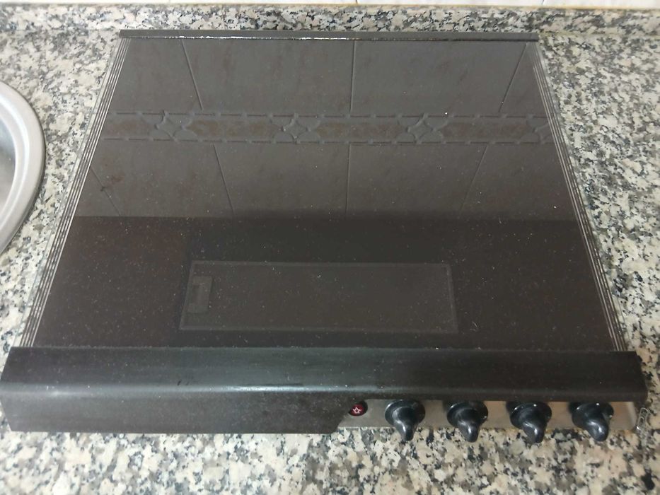 Forno elétrico + placa a gás