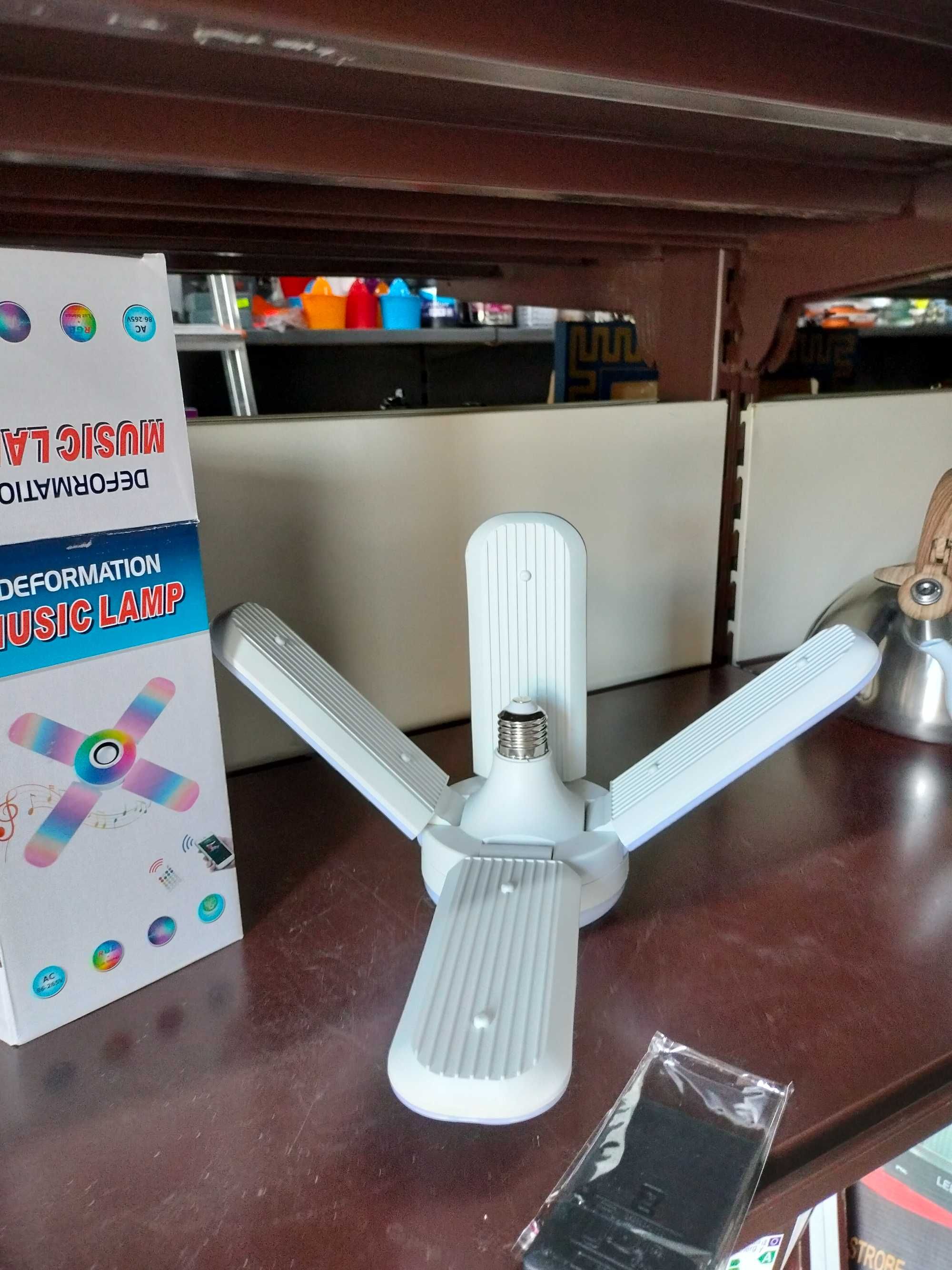 Lampa LED E27 Inteligentna żarówka RGB Bt 36W Głośnik muzyczny Led lam
