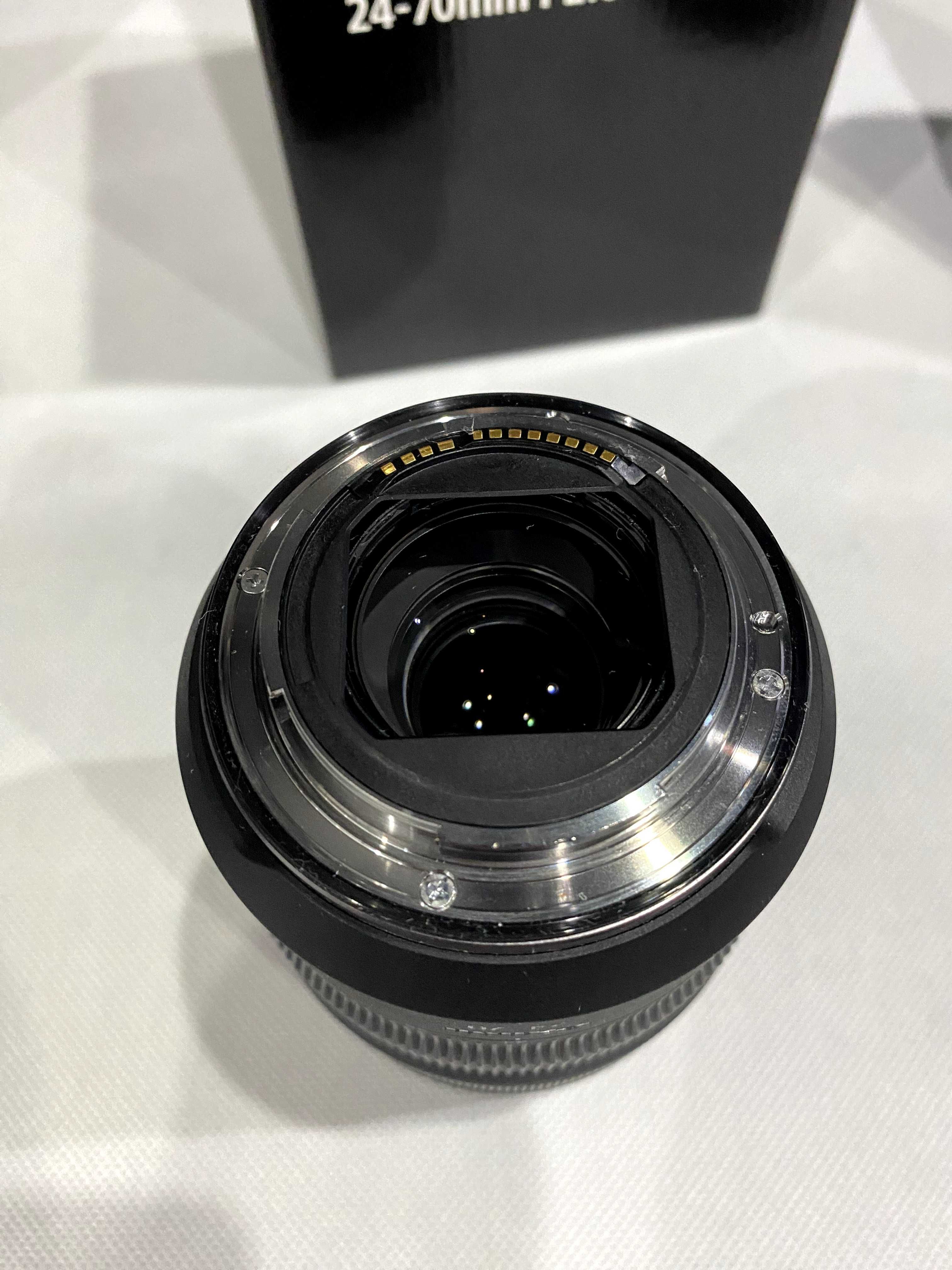 Canon Eos R + obiektyw Canon RF 24-70 mm f/2.8 L IS USM + AKCESORIA