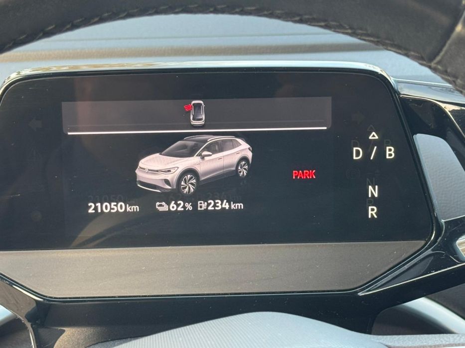 Продам практически новый VW ID 4