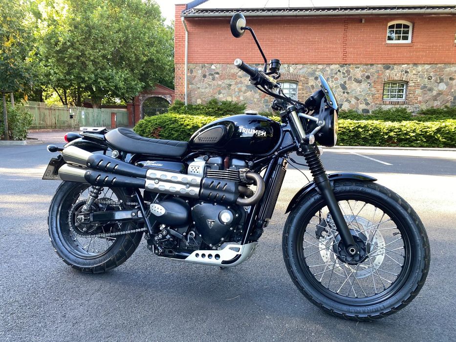 Triumph Street Scrambler Piękny stan, dużo dodatków.