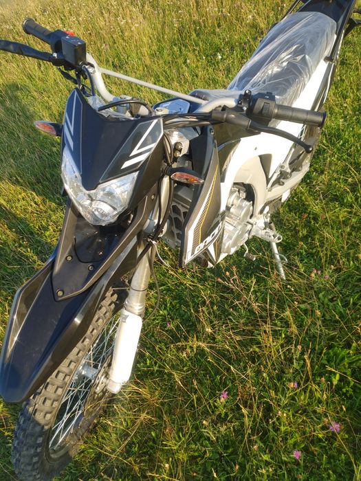 LONCIN LX300GY SX2 Pro

4х клапанный двухраспредвальный(DOHC) двигател