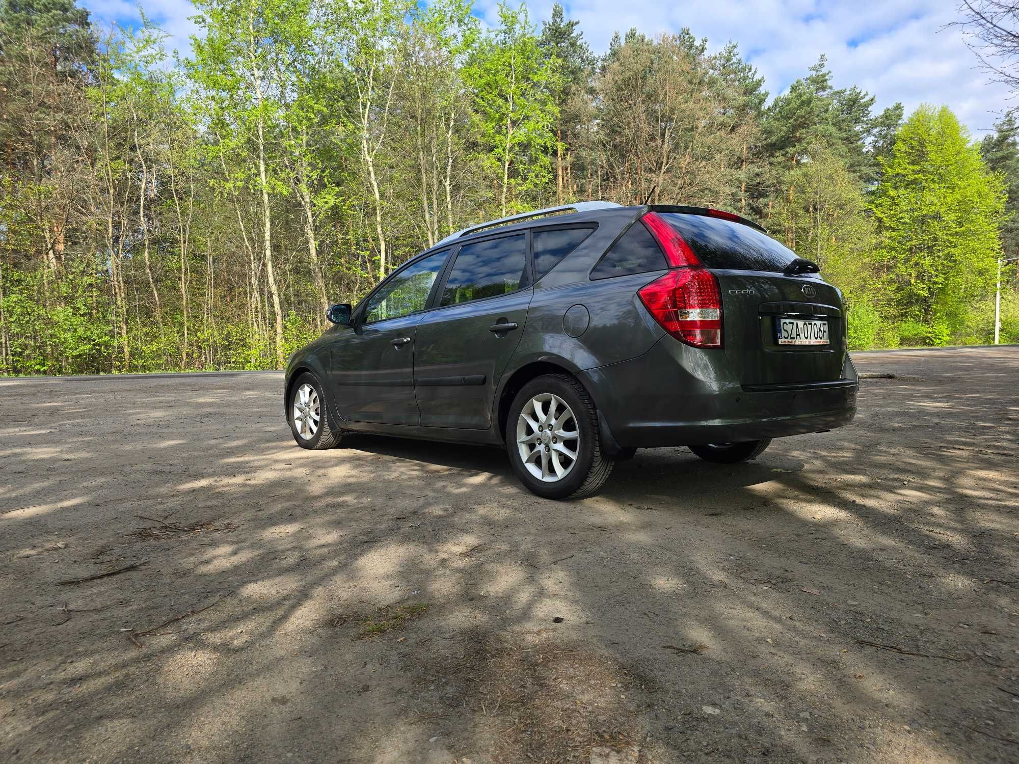 Kia Ceed Cee'd 2.0 crdi - Bogate wyposażenie, Alufelgi