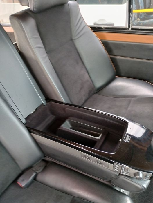 Сидіння / диван для буса