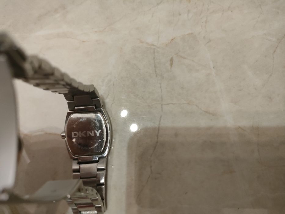Zegarek damski DKNY piękny tarcza błękitna