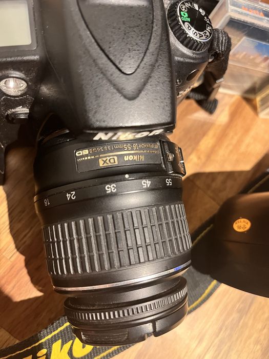 Aparat NIKON D90 + obiektyw + akcesoria