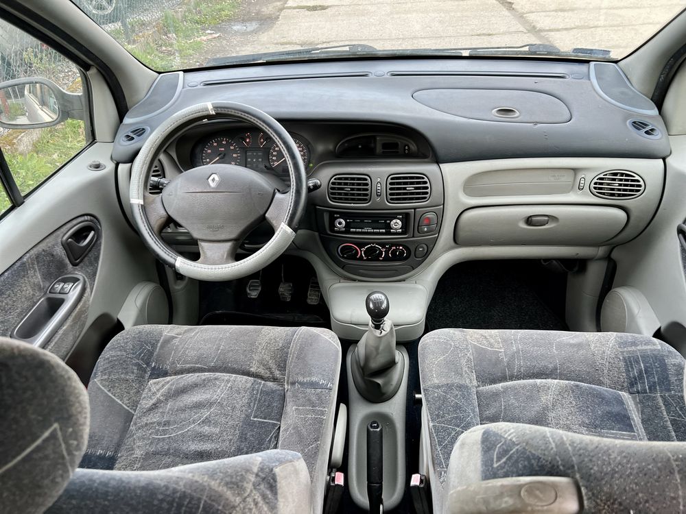 Renault Scenic 1.6 benzyna