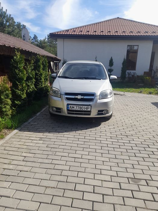 Продам шевроле авео т250  2008 газ-бензин 1.5