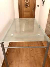 Mesa de refeicões com tampo de vidro 1,40x 0,80