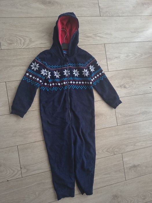 Piżama świąteczna 110-116 polarkowa