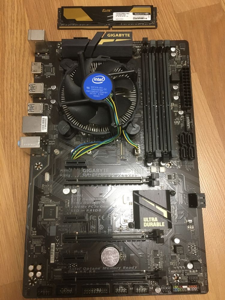 Gigabyte GA-z270P-D3