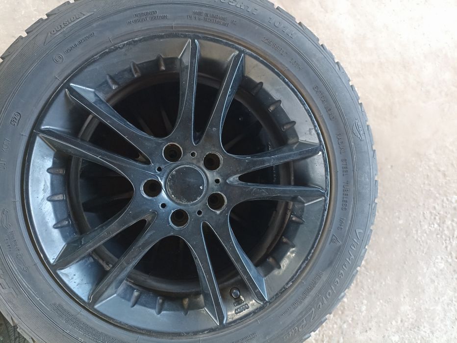 Продаю комплект коліс R17
