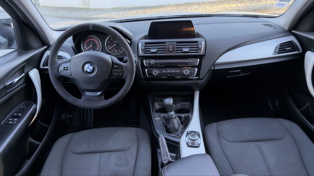 BMW 116 SPORT DIESEL EfficientDynamics  ANO 2015