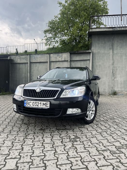 SKODA octavia 2011