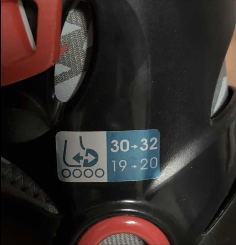 Kit Patins em Linha + Proteções | Tam 30-32 | Play 5 - Red & Black