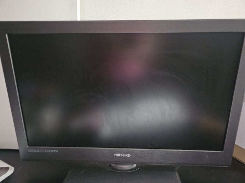 Televisão 24″ Mitsai FullHD 1080P c/ comando
