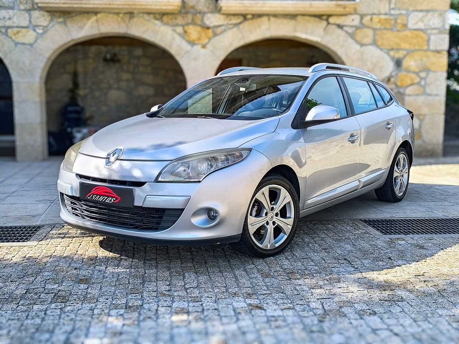 Renault Mégane Break Sport Tourer 1.5 DCI 110cv *Cx 6 Velocidades*