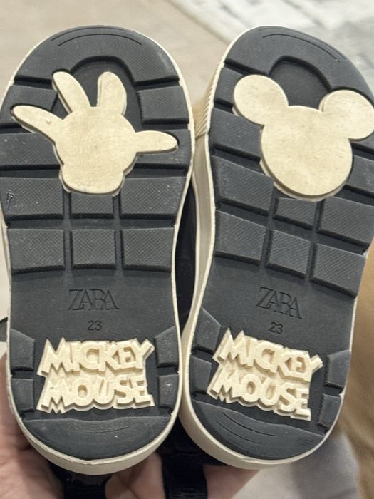 Чоботи zara 23 розмір