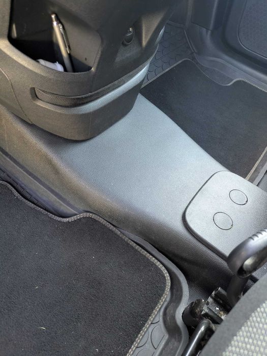 Citroën Berlingo Comercial 3 lugares Cx Automática