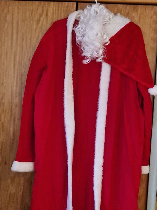 Strój mikołaja z brodą