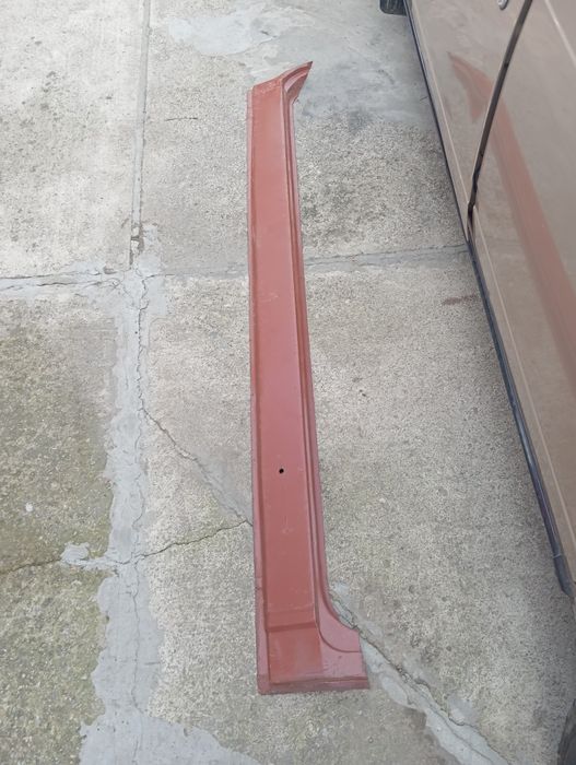 Порог до автомобіля,ВАЗ  2106 Лівий 
ВАЗ 2101-2106, в наявності, ліви