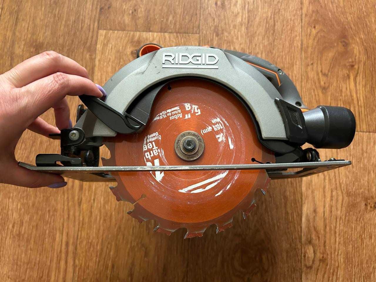 Аккумуляторная дисковая пила Ridgid R8655 18V (AEG)