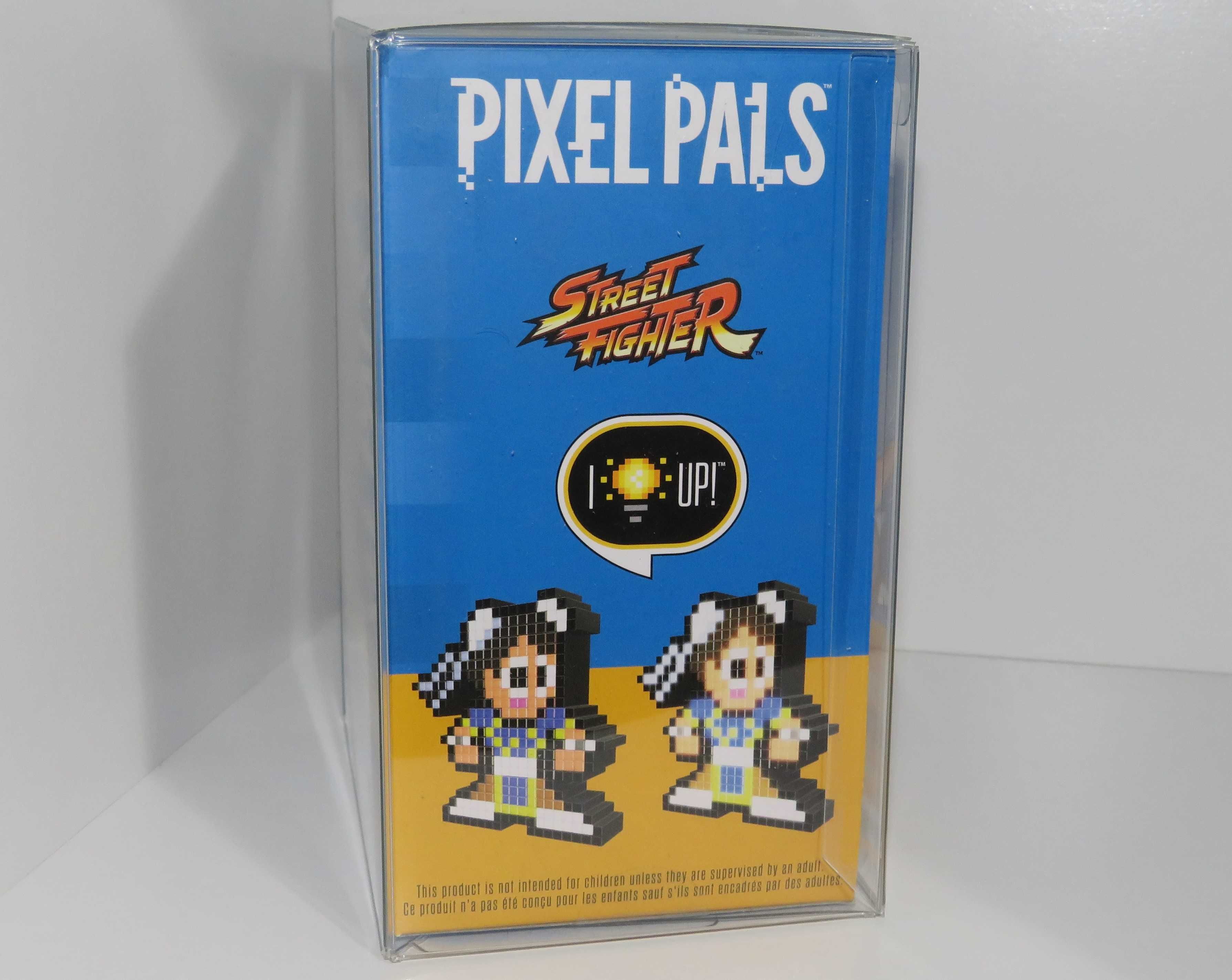 Figura Pixels Pals Street Fighter Chun-Li Com Iluminação Novo e Selado