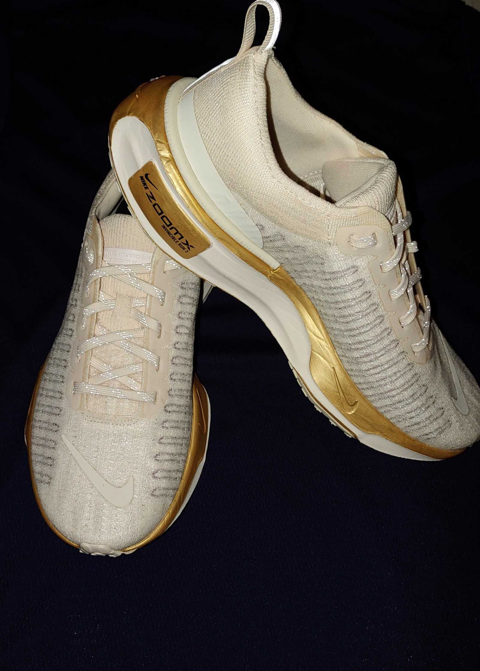 Кросовки есклюзивні Nike invincible Run3