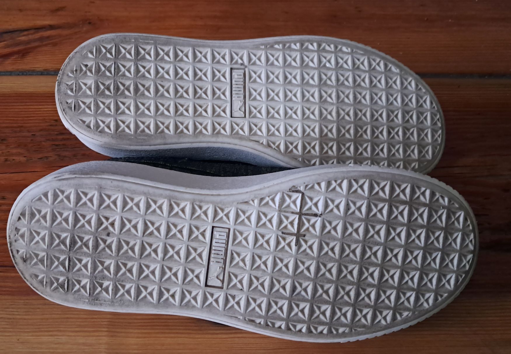 Damskie buty Puma Basket Platform 38,5